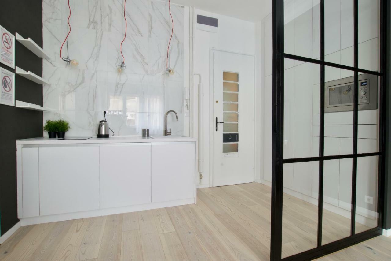 Luxury Apartment By Hi5 - Aranykez 7 Budapešť Exteriér fotografie